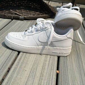 Nike All-White Air Force 1